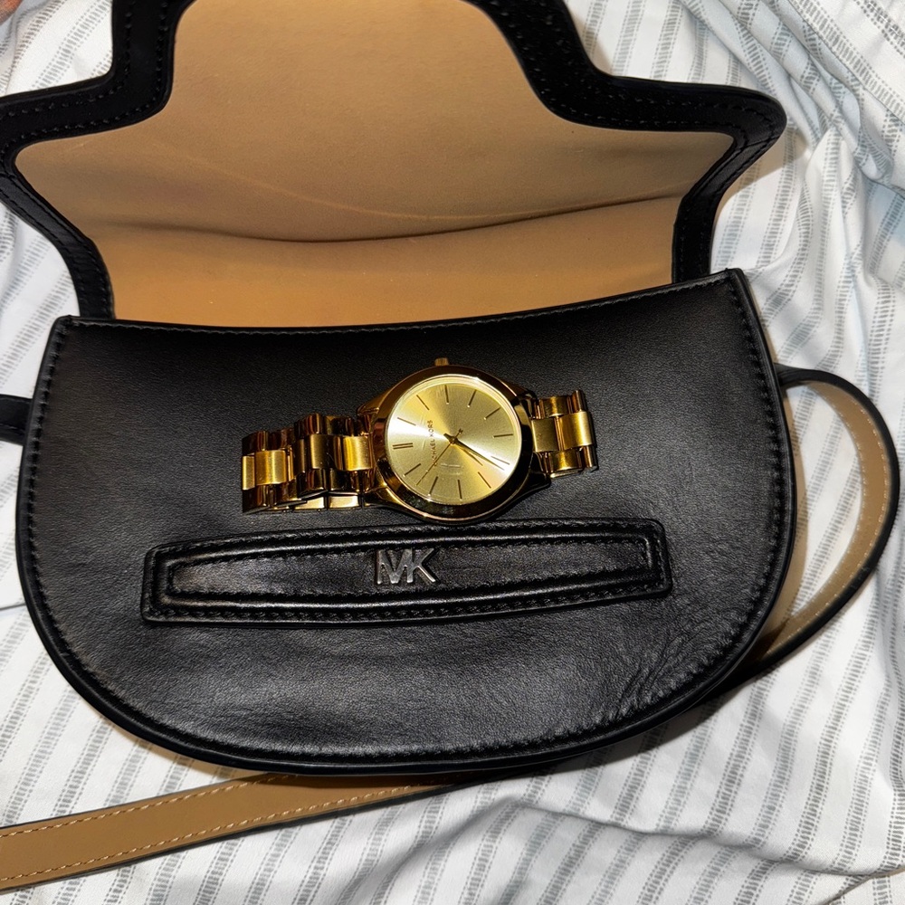Wmns Michael Kors Fanny pack & Watch Combo